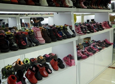 樂客友聯(lián)鞋業(yè)加盟