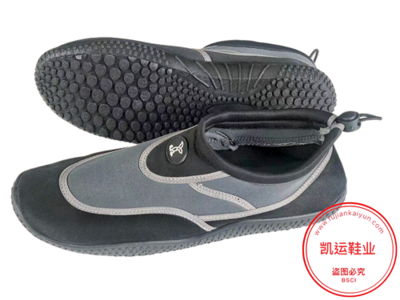 鞋業(yè)產品中心